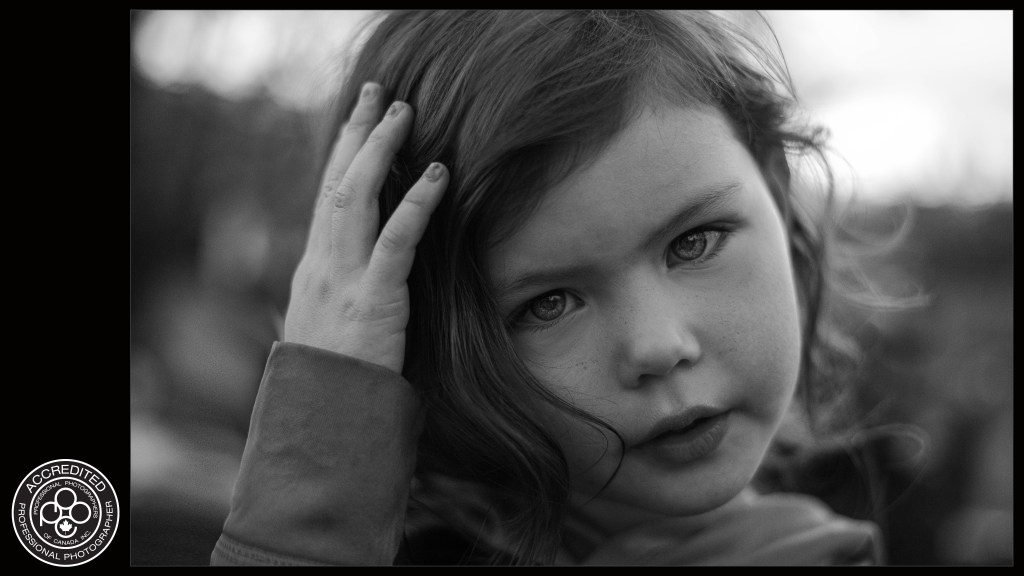 Professional Photographers of Canada, Accredited Photographer, Professional photographer near me, Child portrait, child photos, Family and child photographer, 