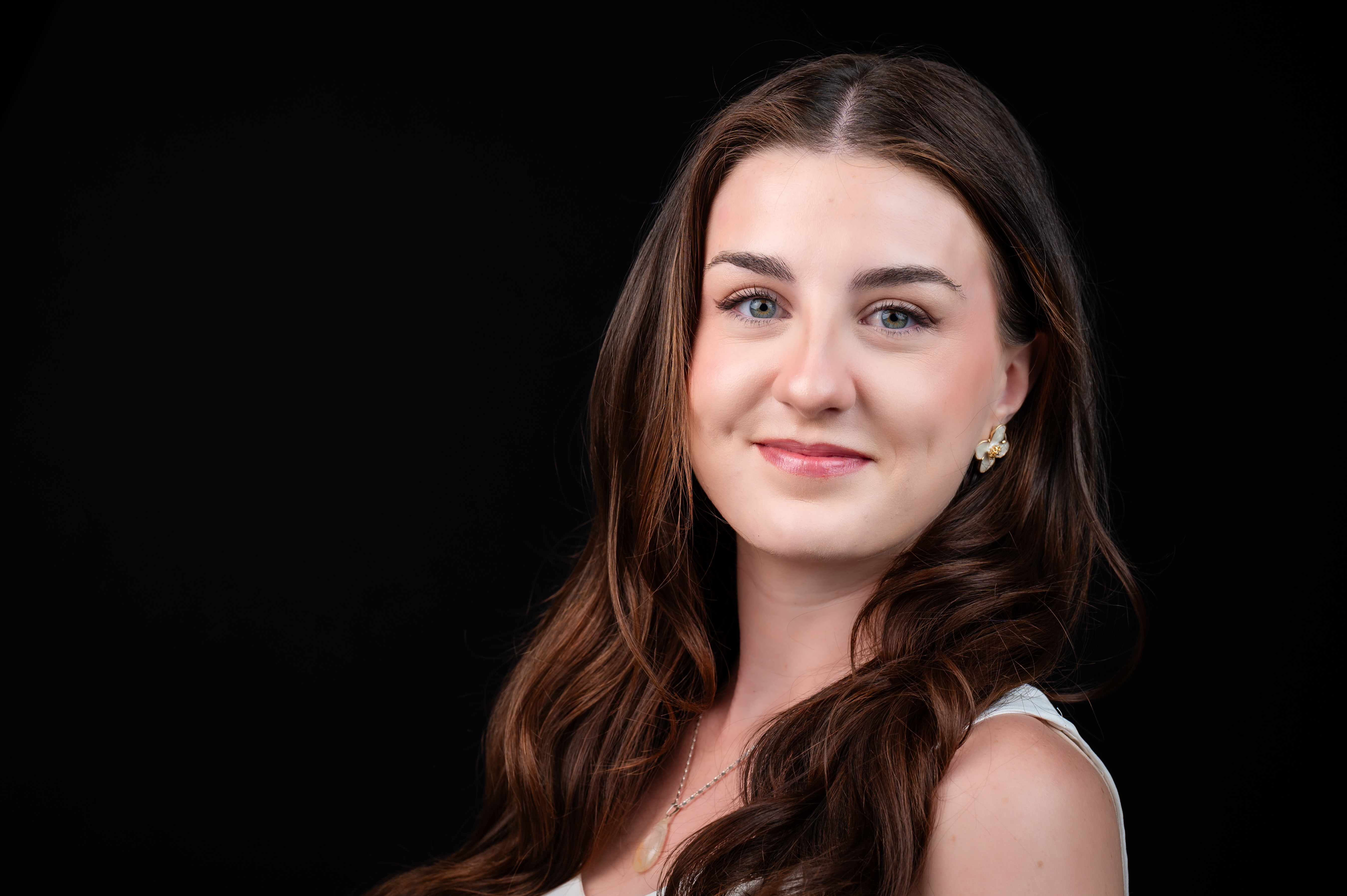 corporate headshots, studio lighting, travel studio, headshots, lakeland connect