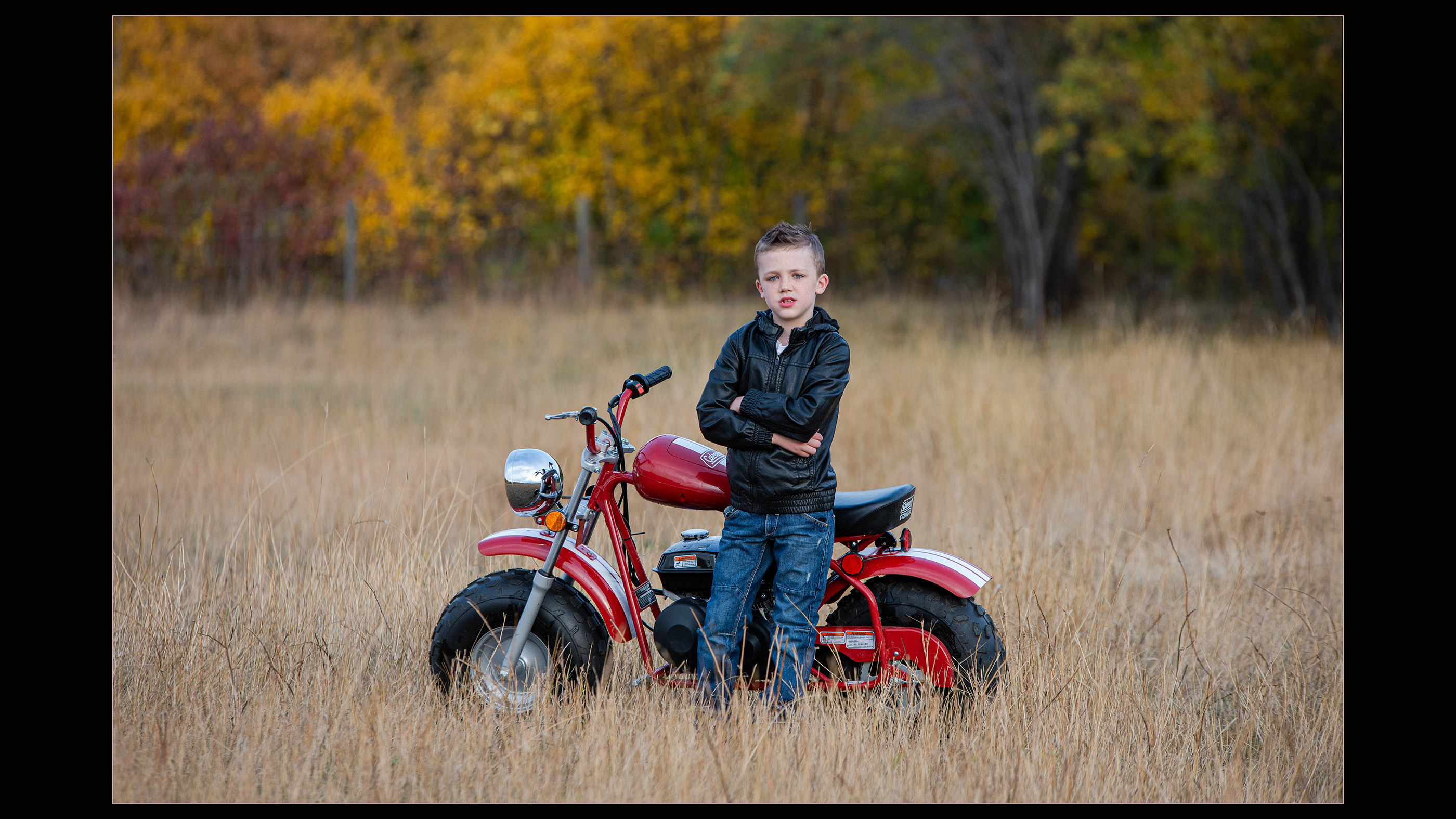 Family photographer near me, professional photographer, family, families, family photos, accreditation, Ppoc, Child portrait photographer, children photos,